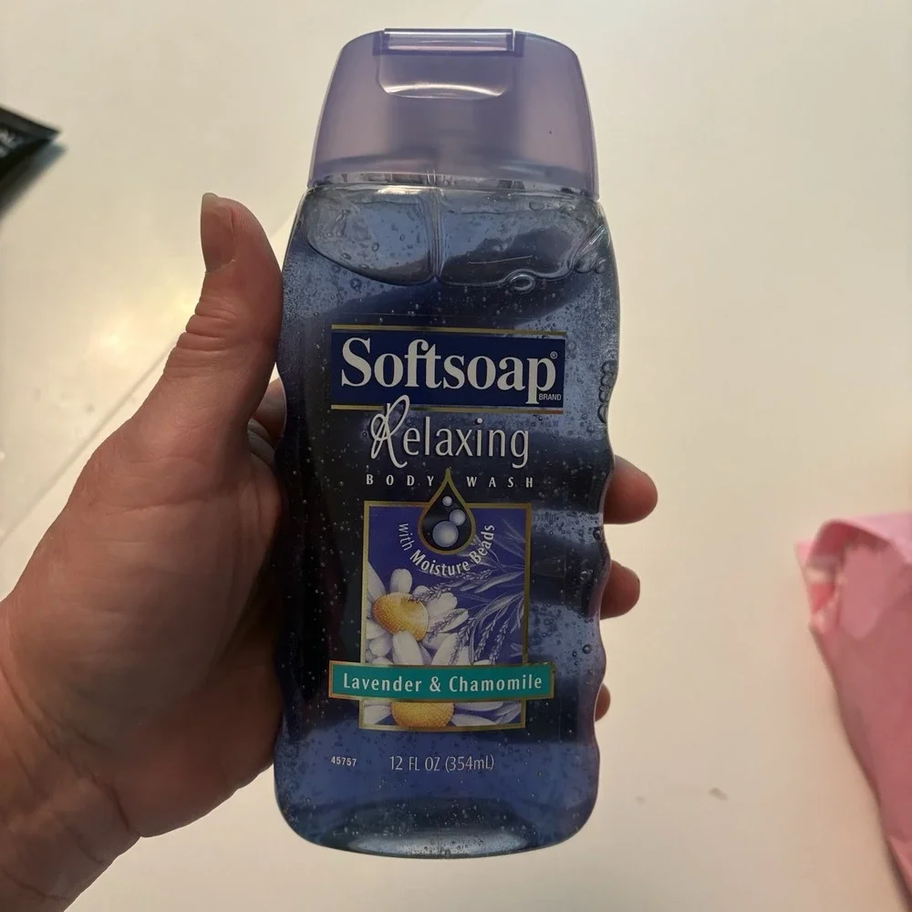 Rare Discontinued Softsoap Relaxing Body Wash Lavender Chamomile 12oz